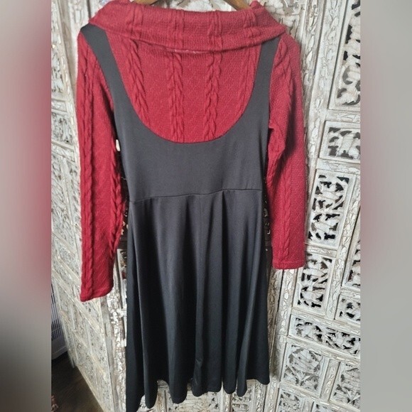 Red Sweater Black Corset Long sleeve Dress Size Medium - Picture 3 of 9